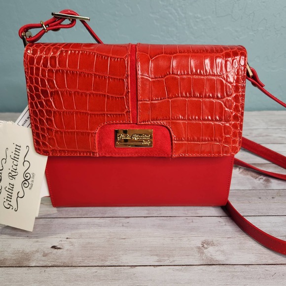 Guilia Ricchini Handbags - Giulia Ricchini Raffinato Red Leather Bag